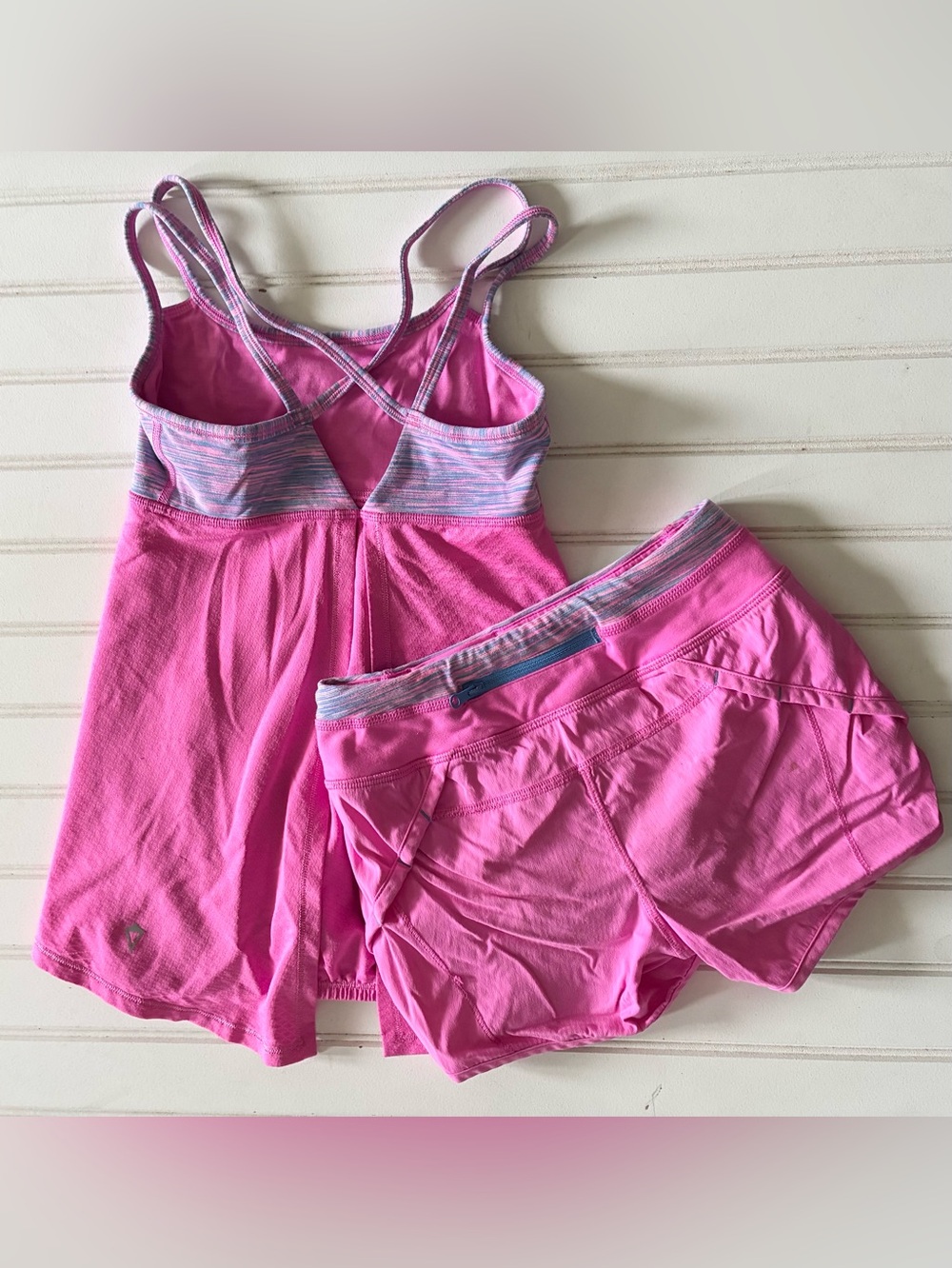 IVIVVA by LULULEMON girls size 6 tank & short set